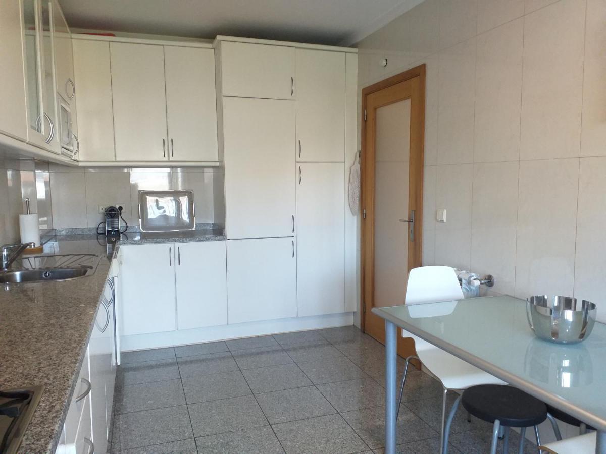 H2Oporto Beachfront Apartment Vila Nova de Gaia Exterior photo