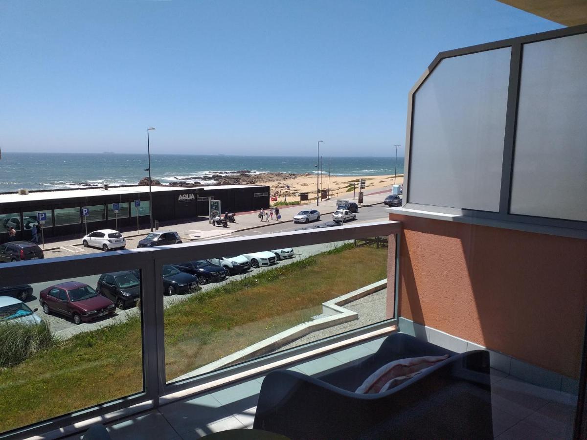 H2Oporto Beachfront Apartment Vila Nova de Gaia Exterior photo